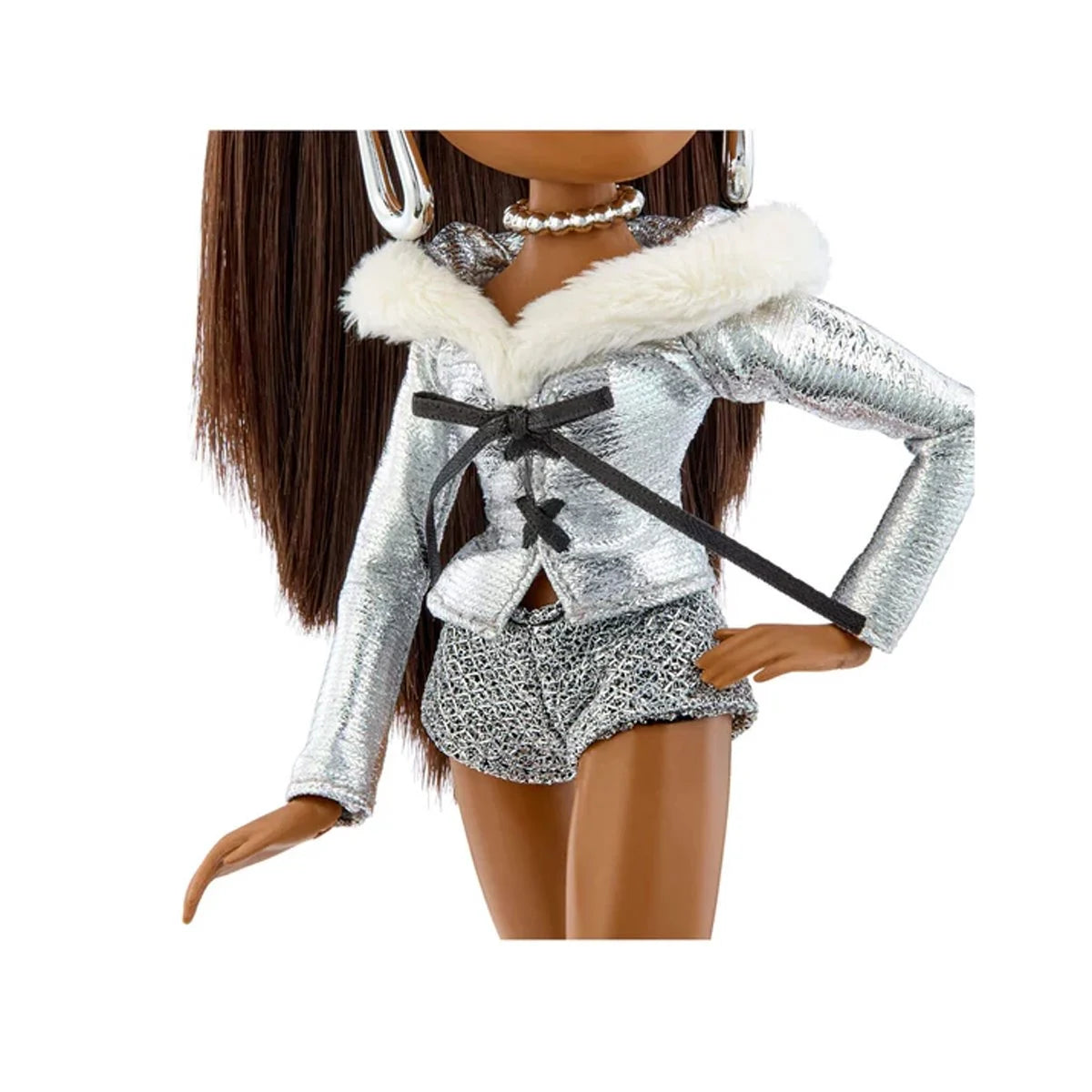 Bratz Charmz Sasha Doll with 25th Anniversary Charm & Bracelet