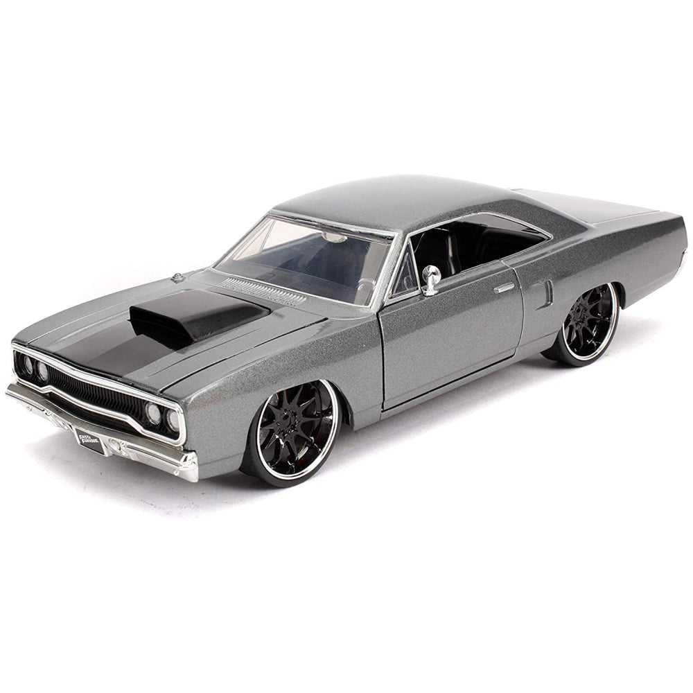 Fast &amp; Furious 1:24 Dom&#39;s 1970 Plymouth Roadrunner Die-cast Car