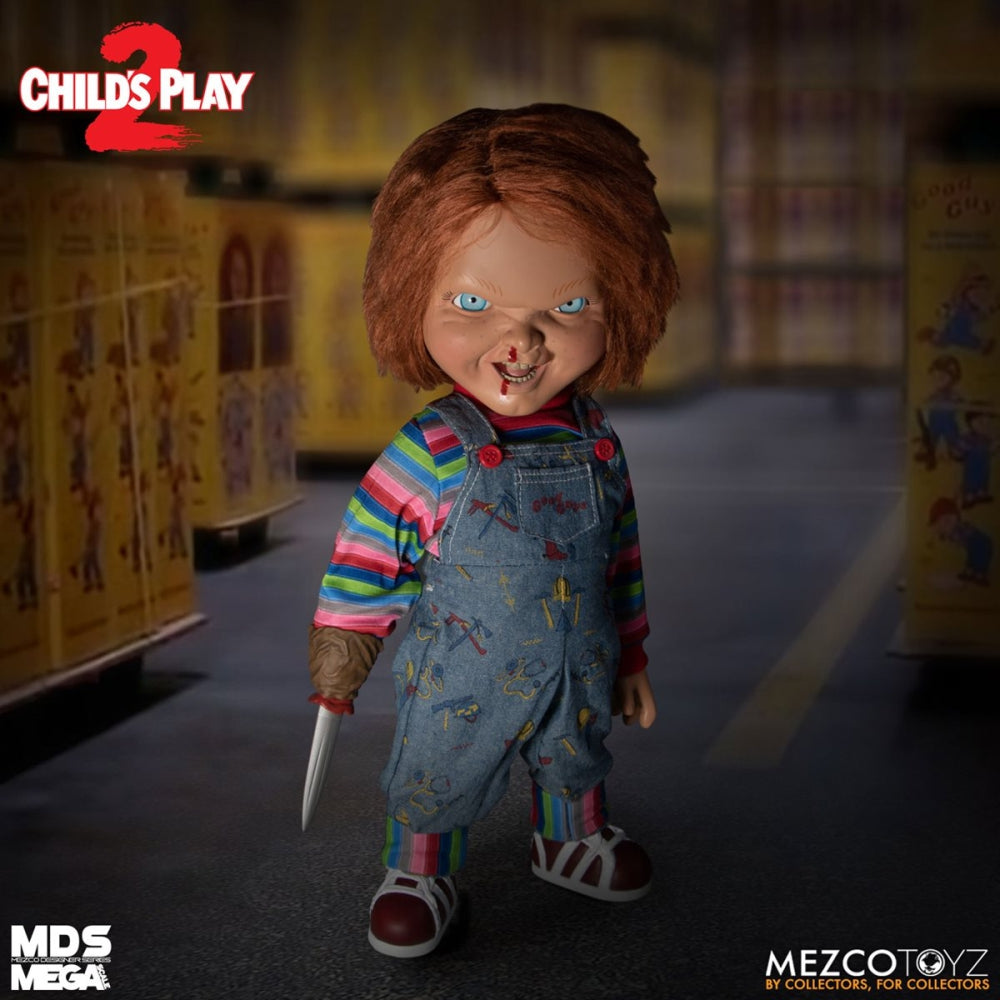 Child&#39;s Play Menacing Chucky Talking Mega-Scale 15-Inch Doll