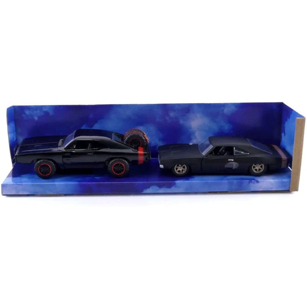 Fast &amp; Furious 1:32 Dom&#39;s Dodge Charger &amp; 1968 Dodge Charger Widebody Die-cast Car Twin Pack