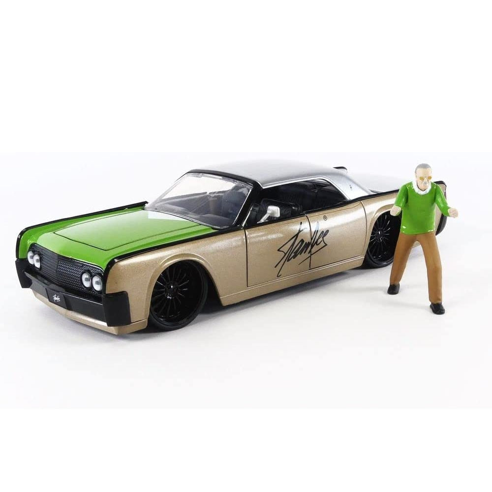 Jada Toys Stan Lee 1:24 1963 Lincoln Continental Die-cast Car & Figure