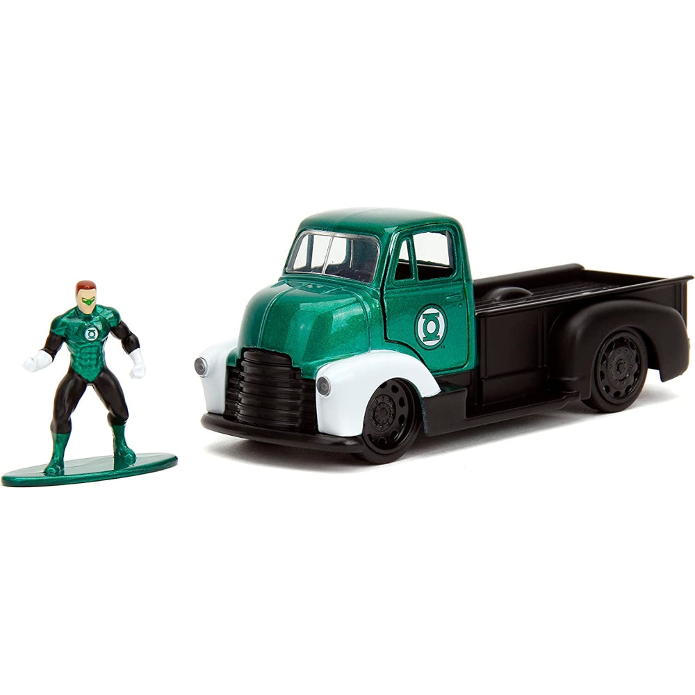 DC Comics 1:32 1952 Chevrolet COE Pickup Die-Cast Car &amp; 1.65&quot; Green Lantern Figure