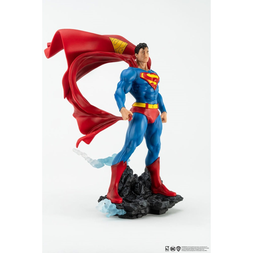 DC Heroes Superman Classic Version 1:8 Scale Statue