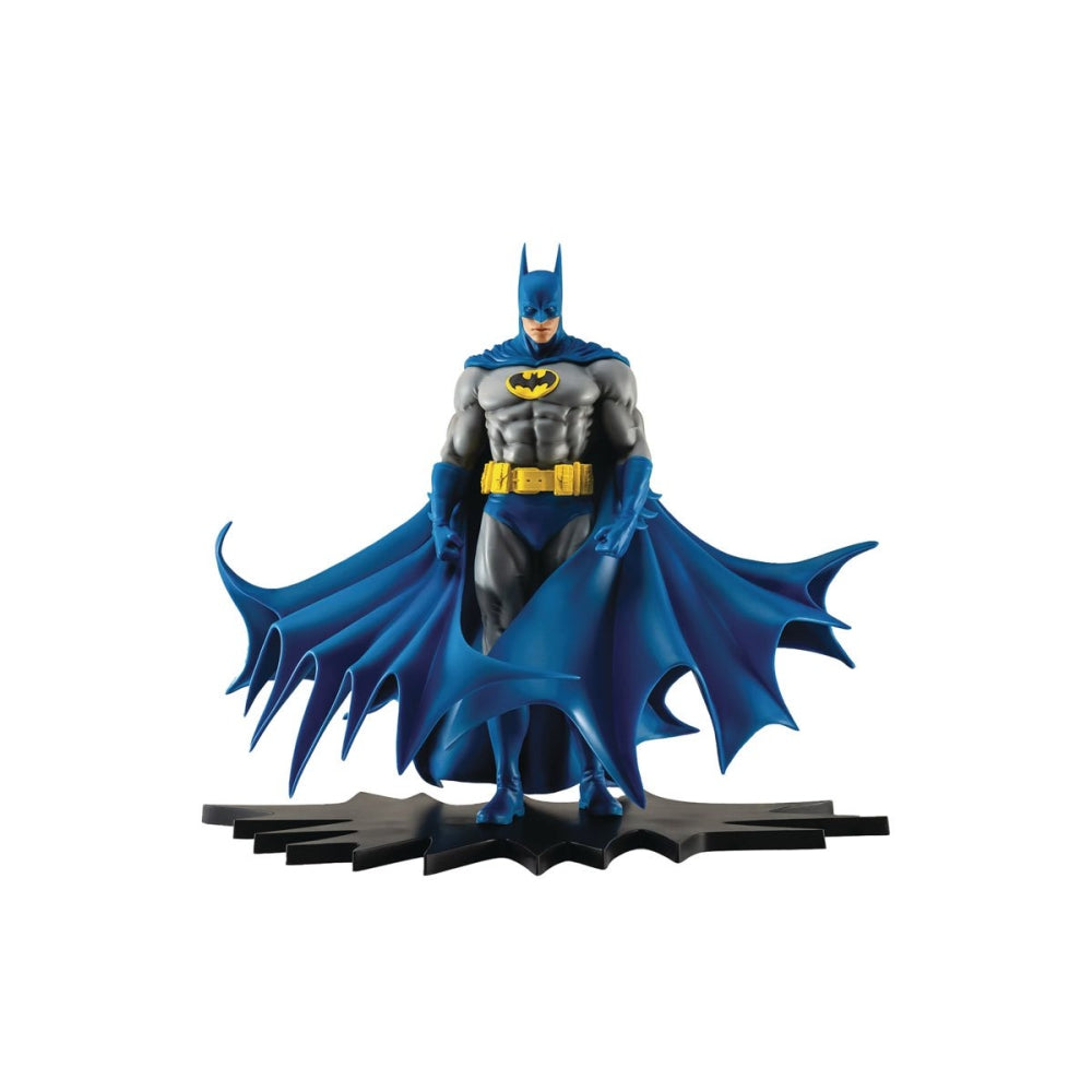 DC Heroes Batman Classic Version 1:8 Scale Statue