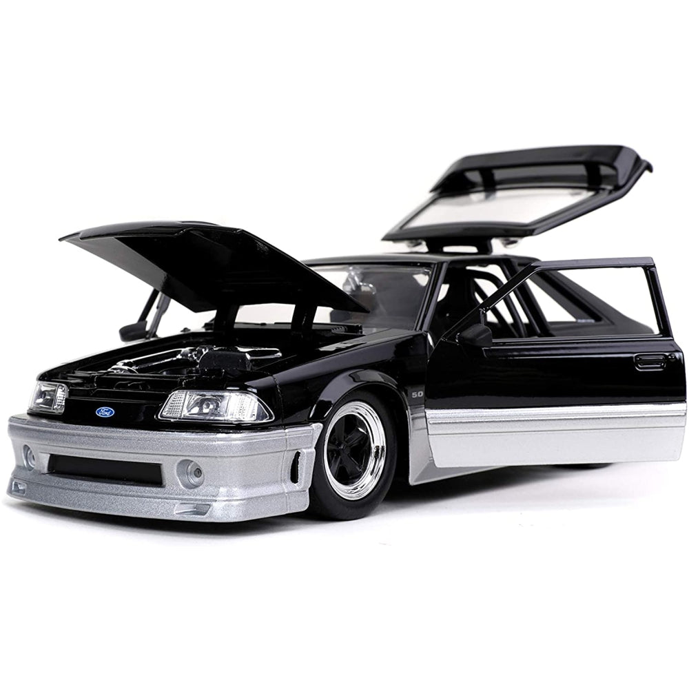 Jada Toys Bigtime Muscle 1:24 1989 Ford Mustang GT Die-cast Car Black Silver
