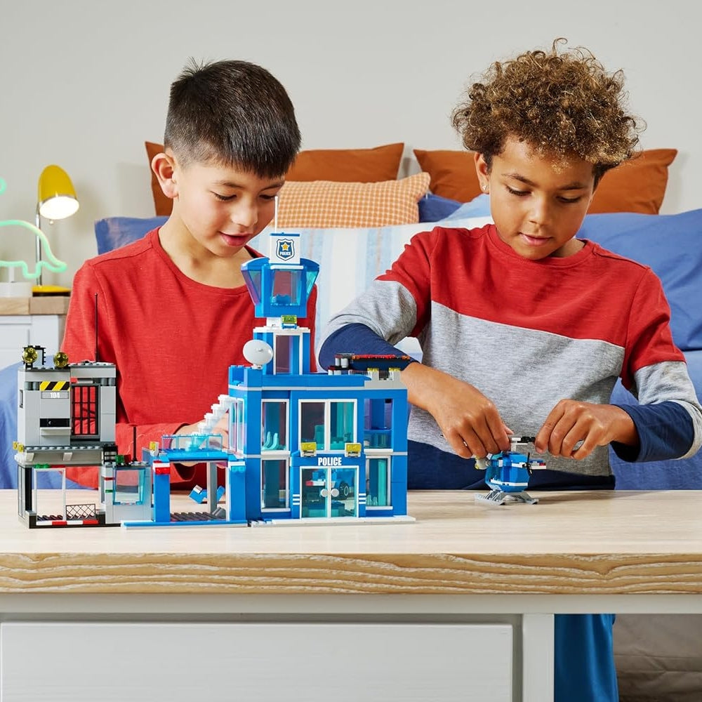 ZURU MAX Adventure Police Headquarters Playset – 822+ Piece Building Block Set (Police Station & Vehicles)