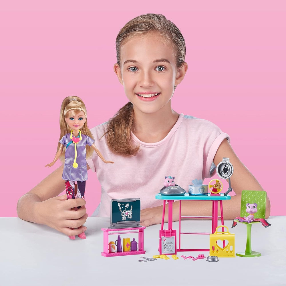 ZURU Sparkle Girlz Pet Clinic Playset – 10.5″ Doll with Veterinary Care Accessories (Assorted)