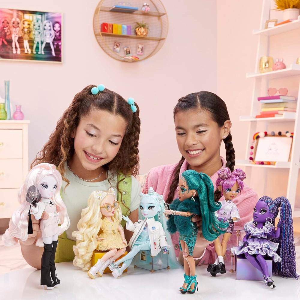 Shadow High Zooey Electra Rainbow High Doll – Light Green Fashion Doll with Outfit & 10+ Accessories (Assorted)