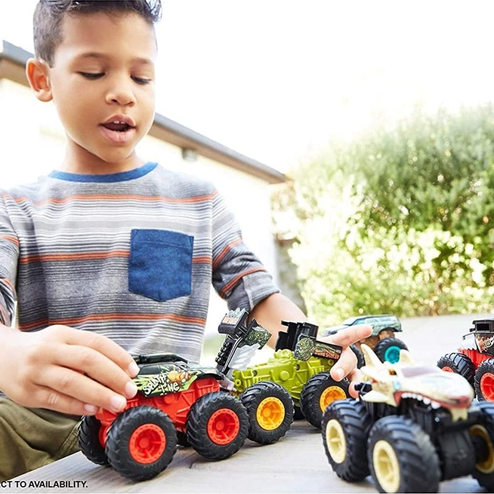 Hot Wheels Monster Trucks Bash-Ups 1:43 Scale Assorted Monster Truck Set — Push-And-Crash Action Toy Vehicles