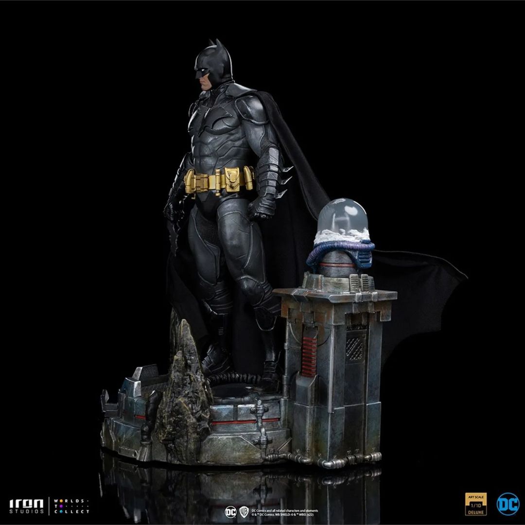 Batman Unleashed Deluxe - DC Comics - Art Scale 1/10