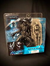 AVP Movie Series 1 BATTLE ALIEN Action Figure by McFarlane Toys