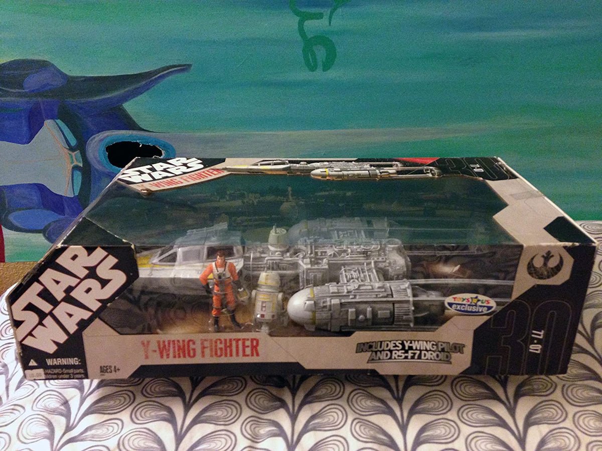 Star Wars Y-WING Fighter Toys with Y-Wing Pilot &amp; R5-F7 Droid