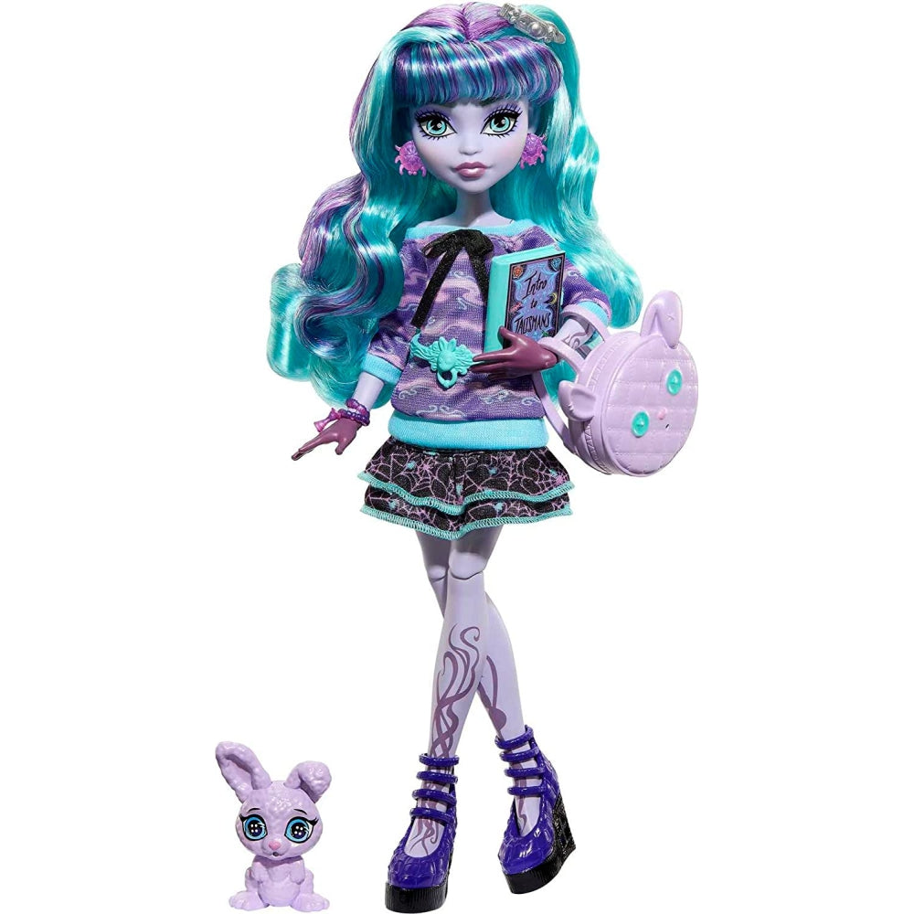 Monster High Doll and Sleepover Accessories, Twyla Doll with Pet Bunny Dustin, Creepover Party