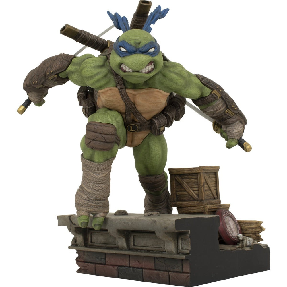 Teenage Mutant Ninja Turtles Gallery: Leonardo PVC Statue