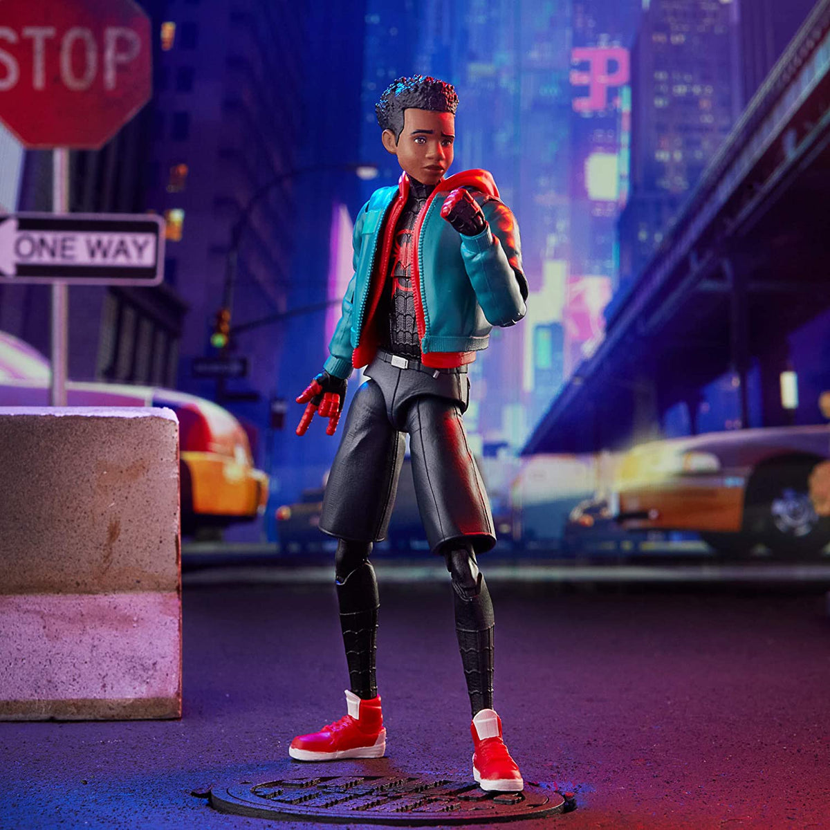 Spider-Man Legends Series Into The Spider-Verse Miles Morales 6-inch Collectible Action Figure Toy